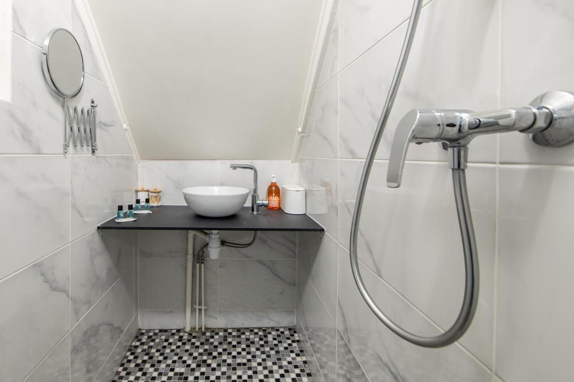 Spacious And Bright 2-Bedroom Large Apartment Very Close To Paris - Near Metro Boulogne-Billancourt Exterior foto